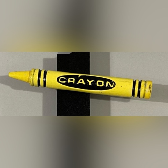 Yellow Crayon Brooch/Pin. - Picture 1 of 2